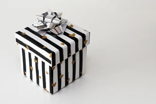 gift, christmas, gift packaging, white, black, stripes, nicholas, christmas gift, birthday present, happy birthday, surprise, package, packaging, silver, give, give away, christmas wallpaper. How to improve packaging design for unboxing in UK retail