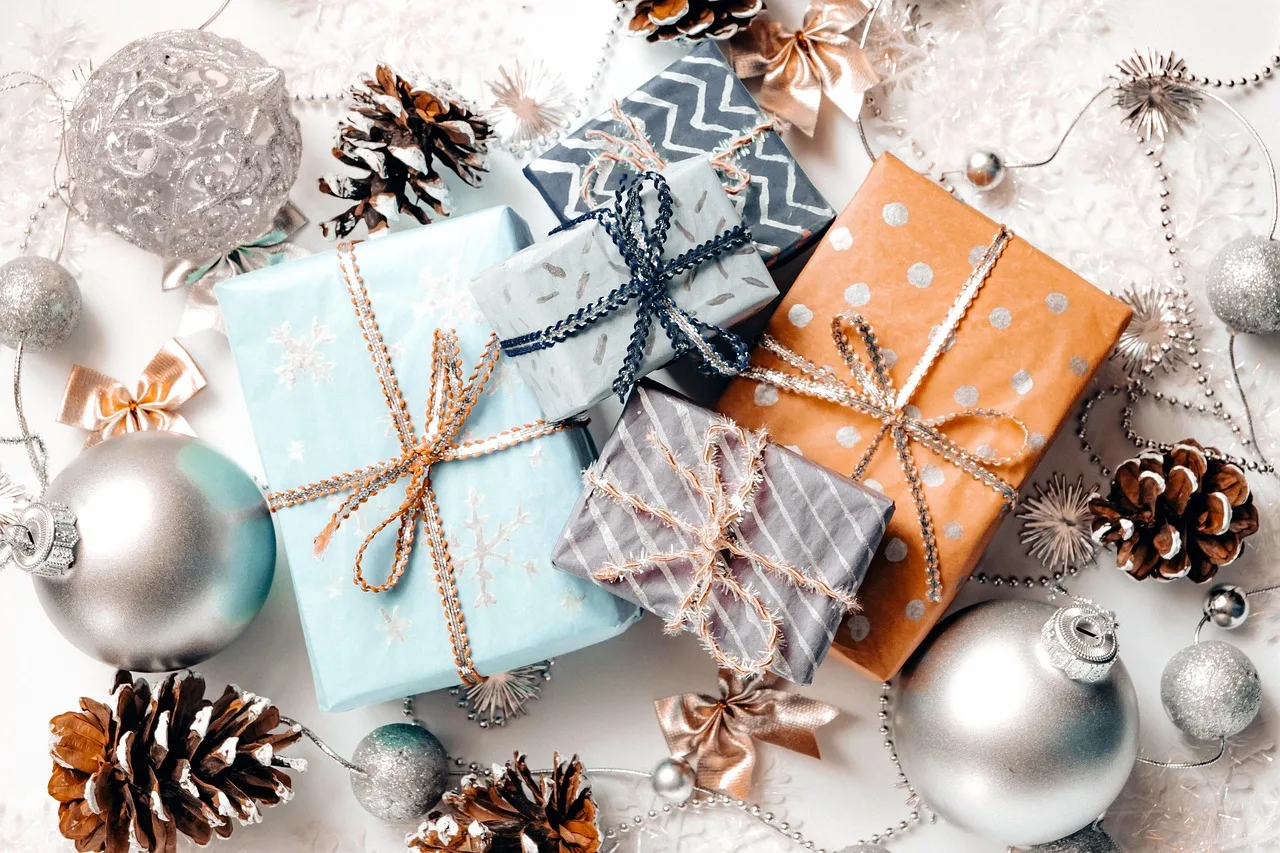 gifts, christmas, christmas decorations, christmas gifts, gift boxes, packaging, xmas, thanksgiving, decoration, decor, celebration, seasonal, presents, christmas ornaments, christmas decor, festive, flat lay, christmas wallpaper, gifts, christmas, christmas, christmas, christmas, christmas, christmas gifts, thanksgiving, thanksgiving