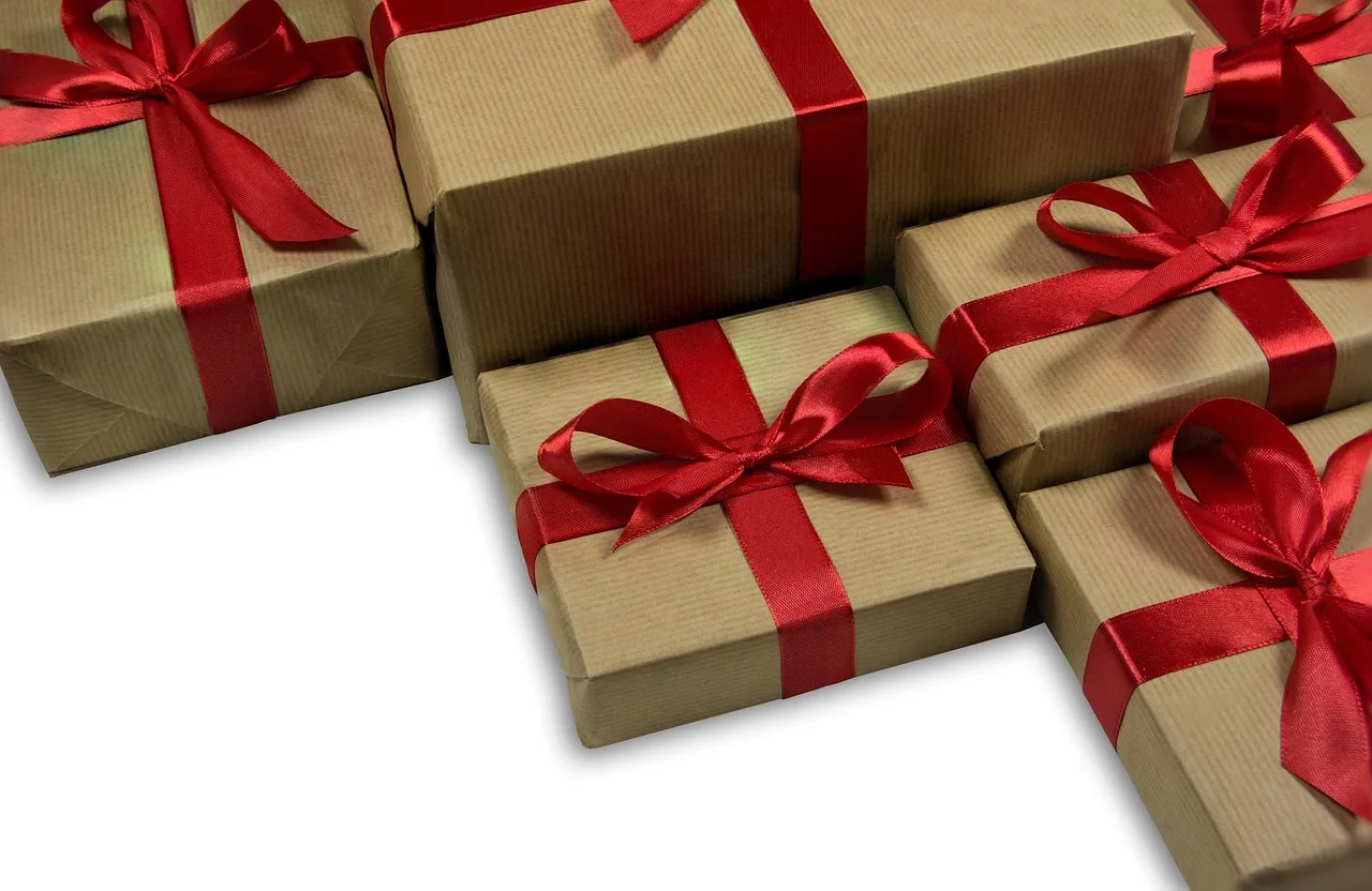 package, gift box, surprise, ribbon, bow, packaging, gift packaging, closeup, copy space, christmas, anniversary, happy birthday, gifts, presents, wrapped gifts, red bow, new year