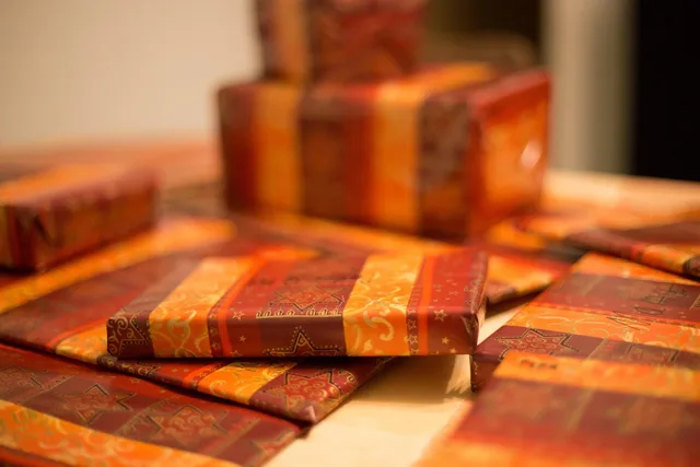 gifts, packaging, christmas. Packaging marketing commercial contracts need these 7 terms checked