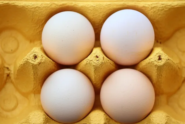 eggs, chicken eggs, food, organic, egg carton, carton, packaging, storage, close up, white eggs, food, egg carton, egg carton, egg carton, egg carton, egg carton, carton, white eggs, white eggs, white eggs. Printed claims or proven facts? Packaging marketing rules and ethics